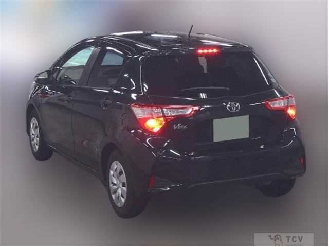 2017 Toyota Vitz