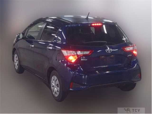 2017 Toyota Vitz