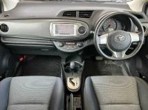 2013 Toyota Vitz