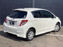 2011 Toyota Vitz