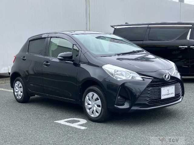 2017 Toyota Vitz