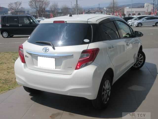 2015 Toyota Vitz