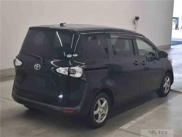 2017 Toyota Sienta