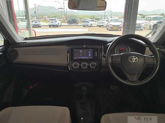 2013 Toyota Corolla Axio