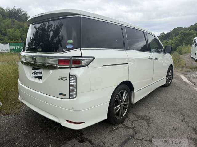 2012 Nissan Elgrand
