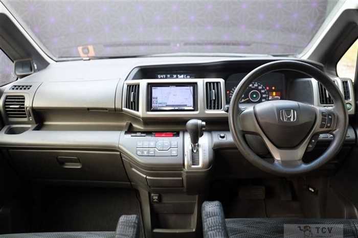2013 Honda Step WGN