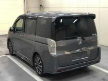 2013 Honda Step WGN