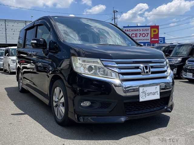 2014 Honda Step WGN