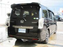 2013 Honda Step WGN