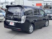2013 Honda Step WGN