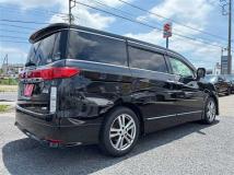 2013 Nissan Elgrand