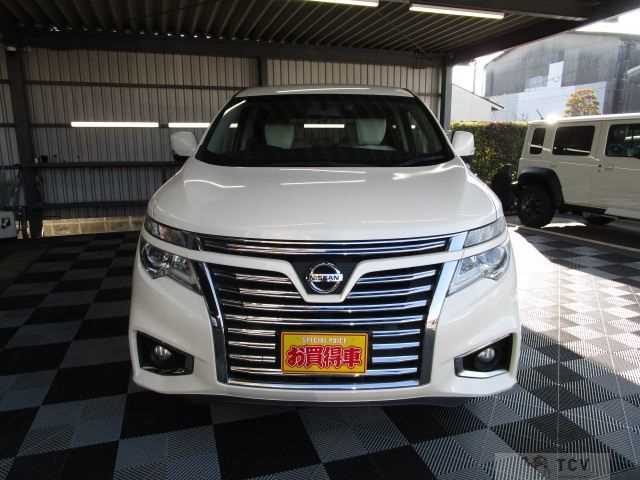 2015 Nissan Elgrand
