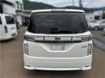 2016 Nissan Elgrand