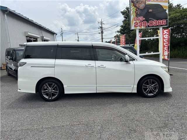 2012 Nissan Elgrand