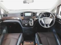 2013 Nissan Elgrand