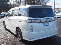 2018 Nissan Elgrand