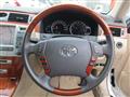 2004 Toyota Crown Majesta