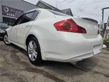 2011 Nissan Skyline