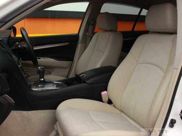 2014 Nissan Skyline