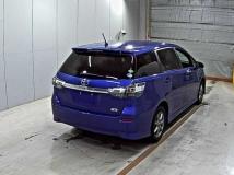 2013 Toyota Wish