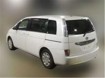 2015 Toyota Isis