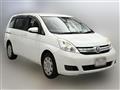 2015 Toyota Isis