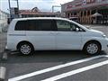 2013 Toyota Isis
