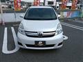 2013 Toyota Isis