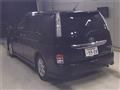 2012 Toyota Isis