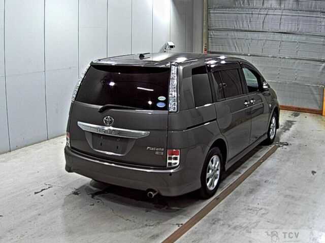 2011 Toyota Isis