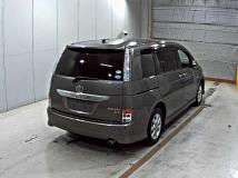 2011 Toyota Isis