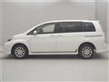 2012 Toyota Isis