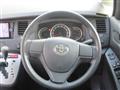 2013 Toyota Isis