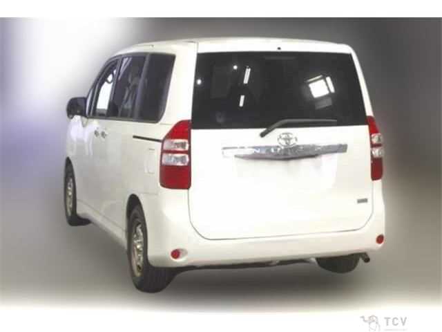 2012 Toyota Noah