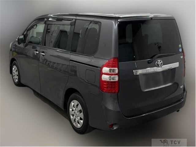 2012 Toyota Noah