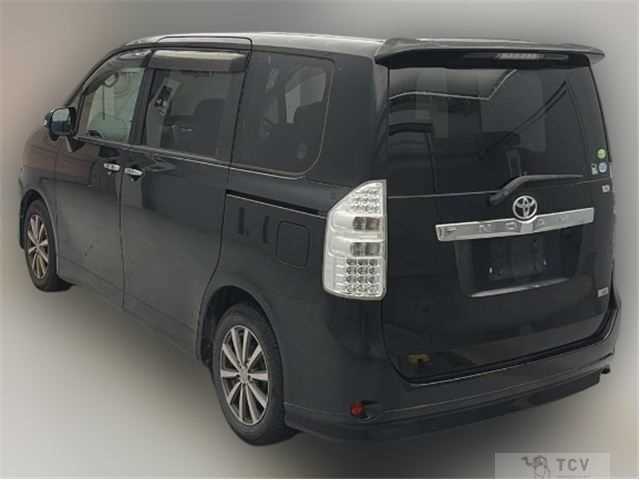 2013 Toyota Noah