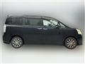 2013 Toyota Noah