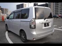 2009 Toyota Voxy