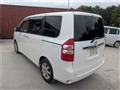 2012 Toyota Noah