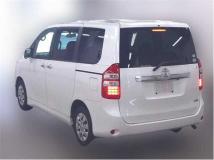 2012 Toyota Noah