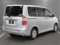 2007 Toyota Noah