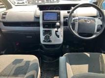 2013 Toyota Noah