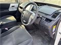 2013 Toyota Noah