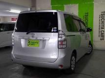 2011 Toyota Voxy