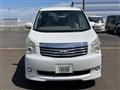 2011 Toyota Noah