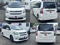 2007 Toyota Noah