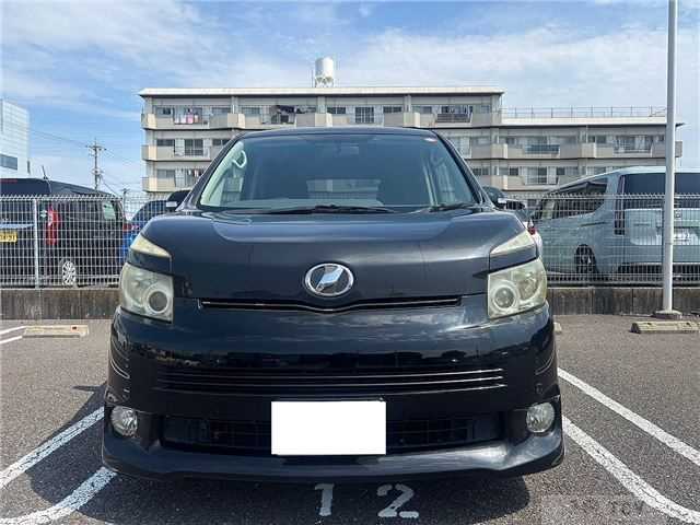 2008 Toyota Voxy