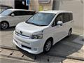 2007 Toyota Voxy