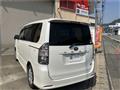 2007 Toyota Voxy