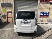 2007 Toyota Voxy